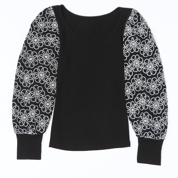 🔥🔥Black Flower Puff Sleeve Ribbed Knit Top - Picture 4 of 7